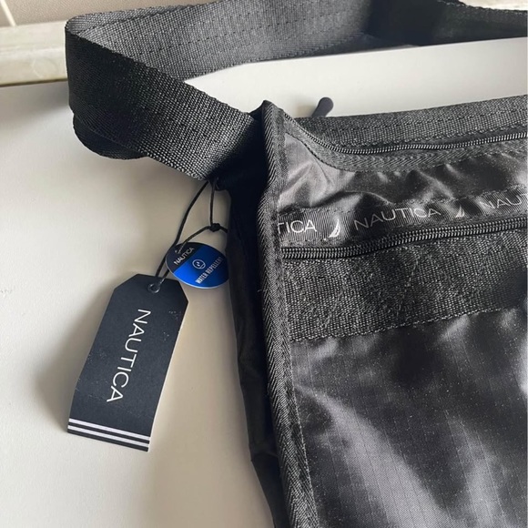 Purse - Picture 2 of 4